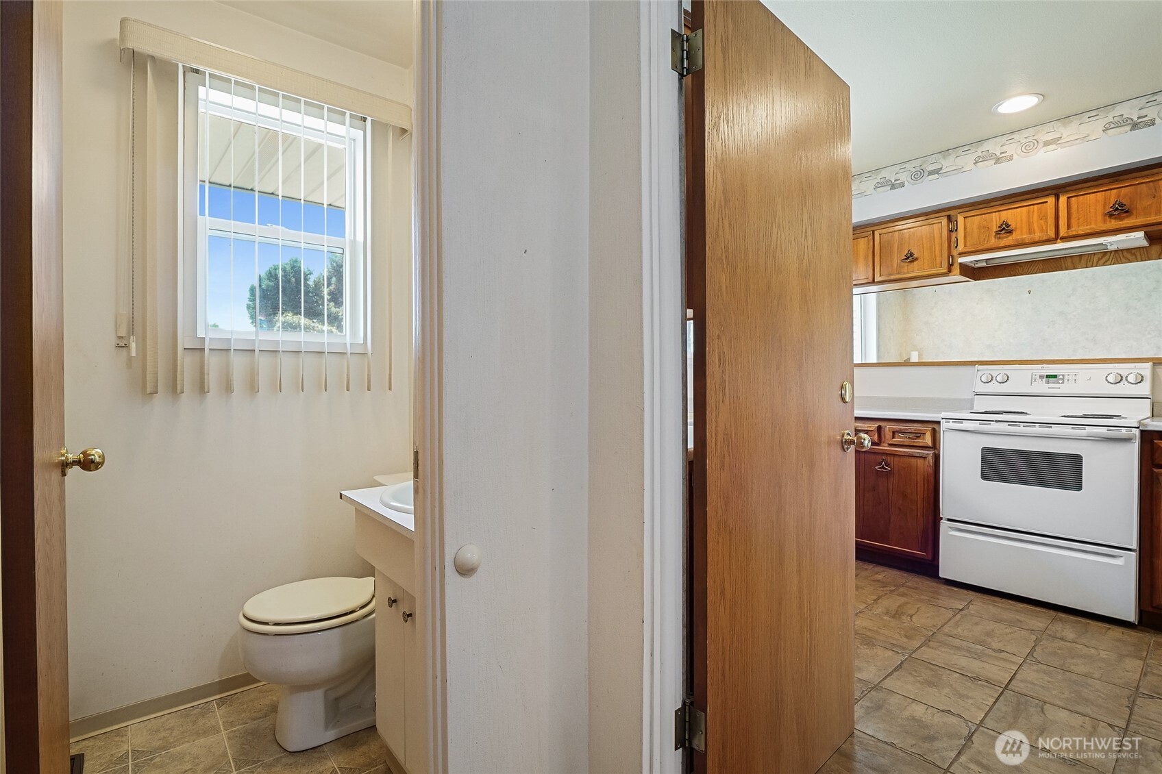 2928 W Marina Drive Property Photo 29