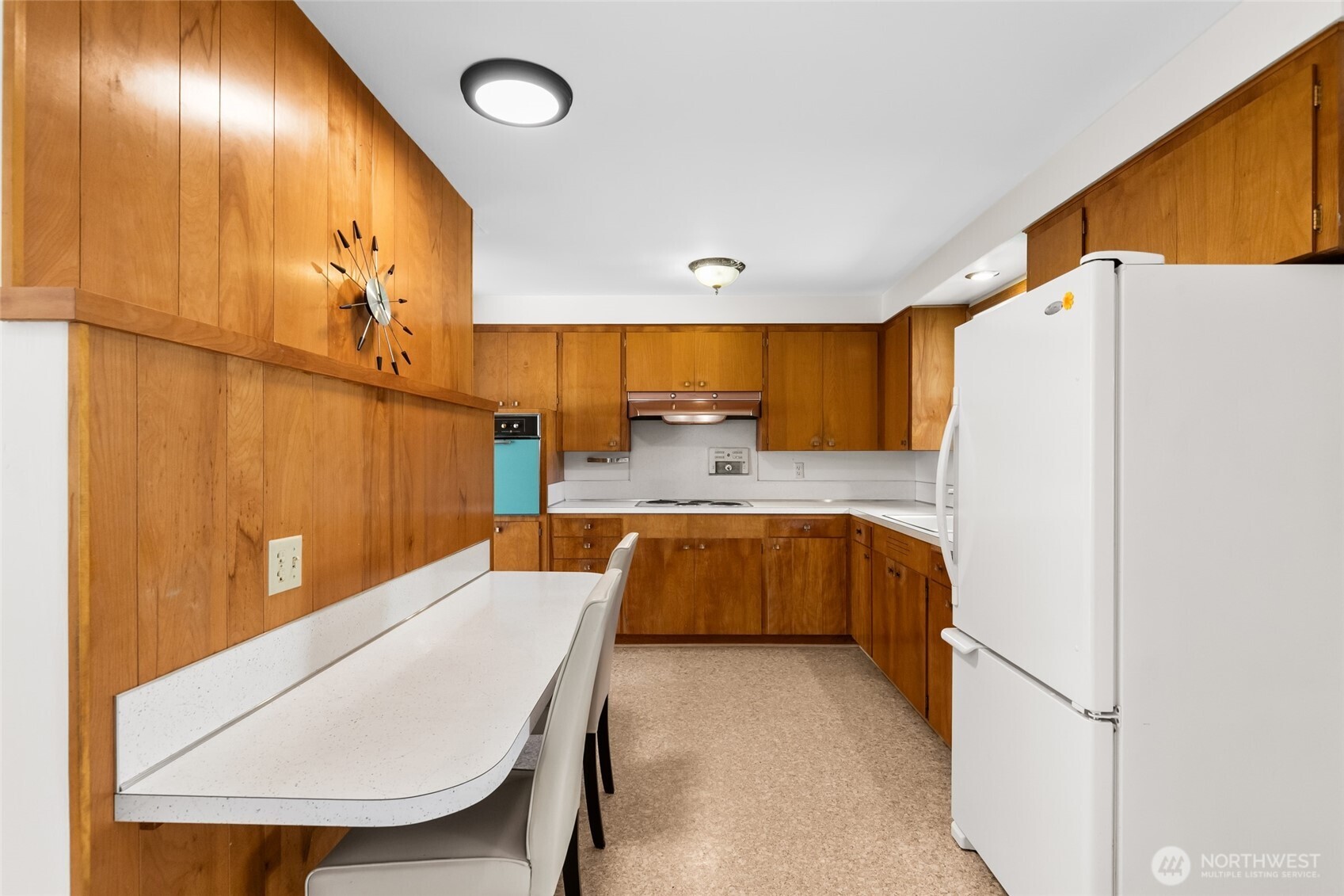 6847 Libby Road Property Photo 8