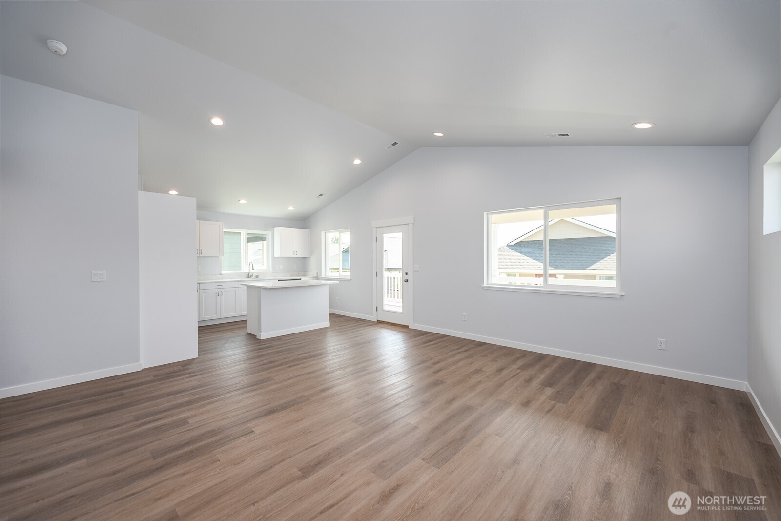 123 E 9th Avenue 58 Property Photo 15