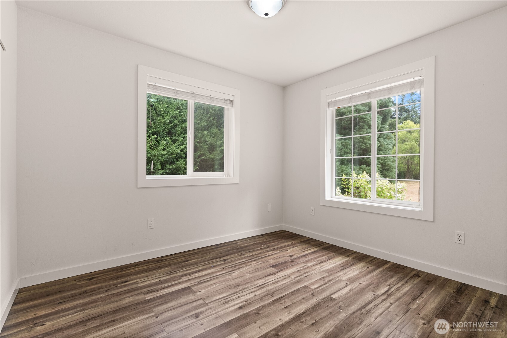 16033 Agate Street Property Photo 20