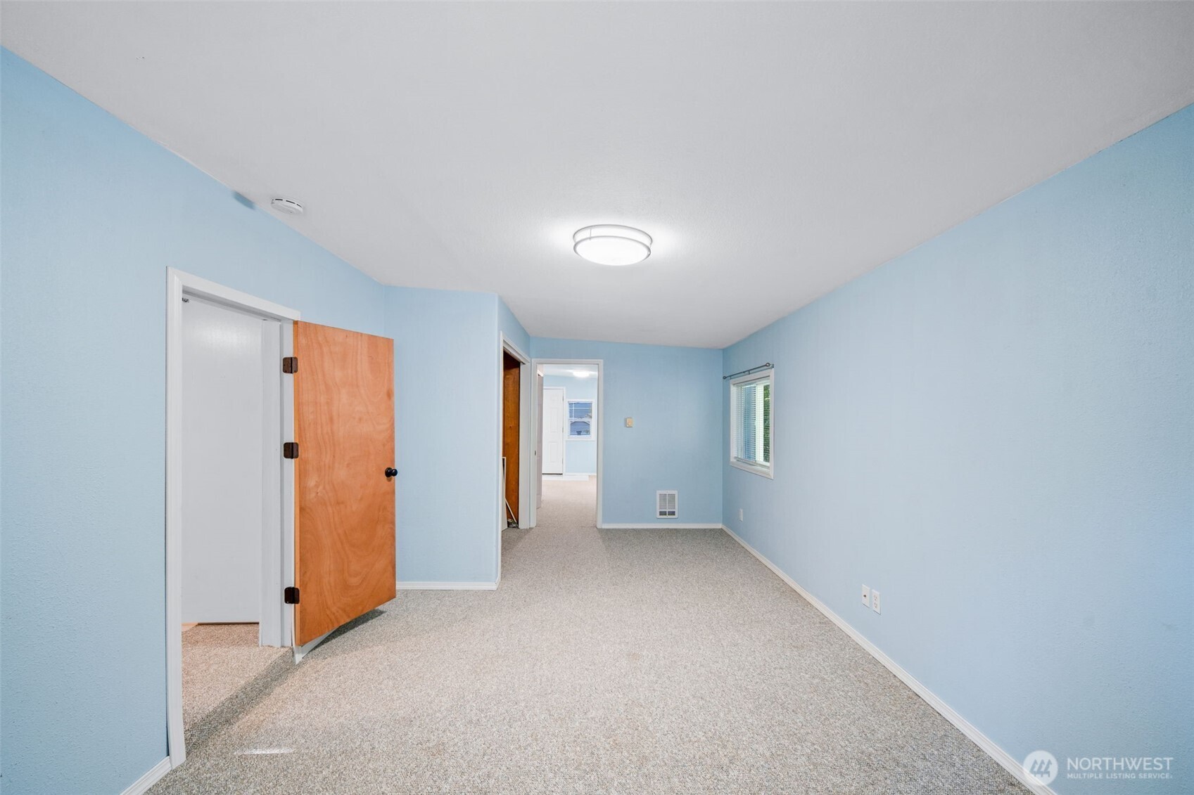 2413 Westwind Drive Property Photo 16