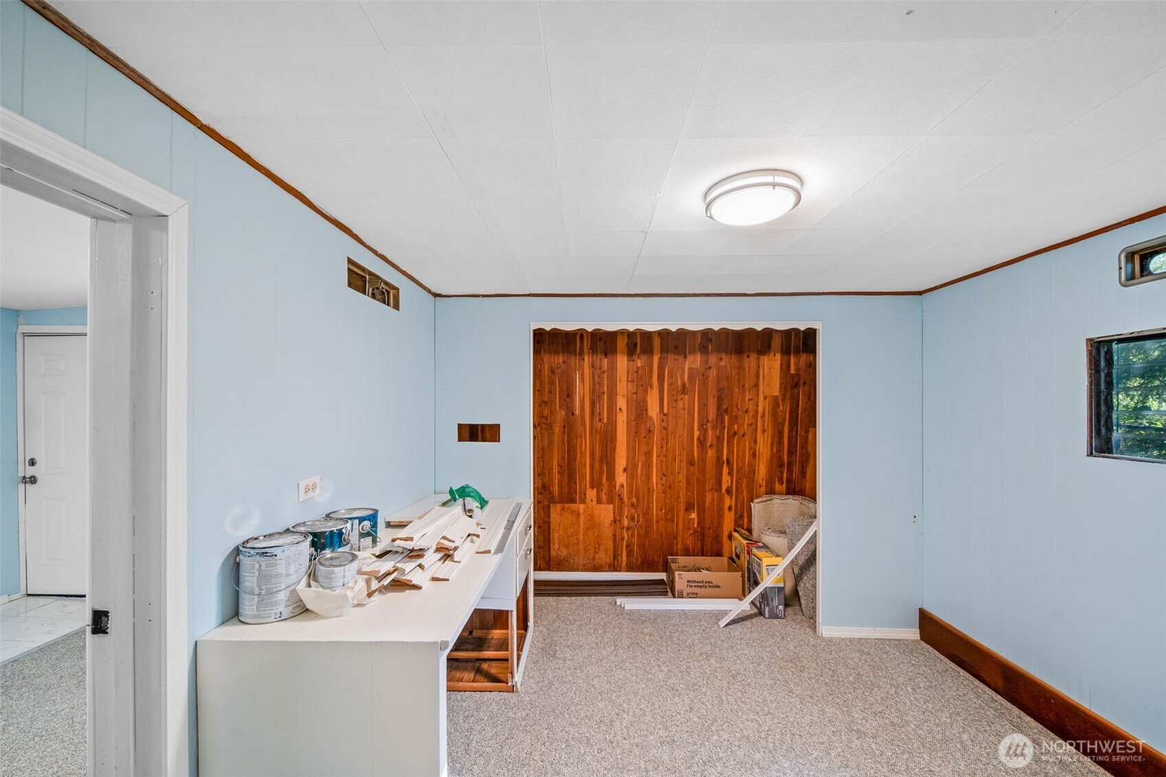 2413 Westwind Drive Property Photo 17