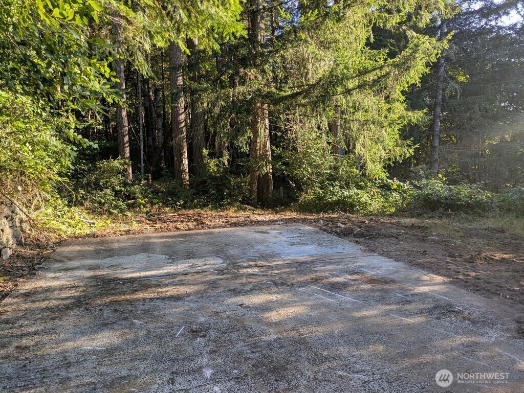 2413 Westwind Drive Property Photo 31