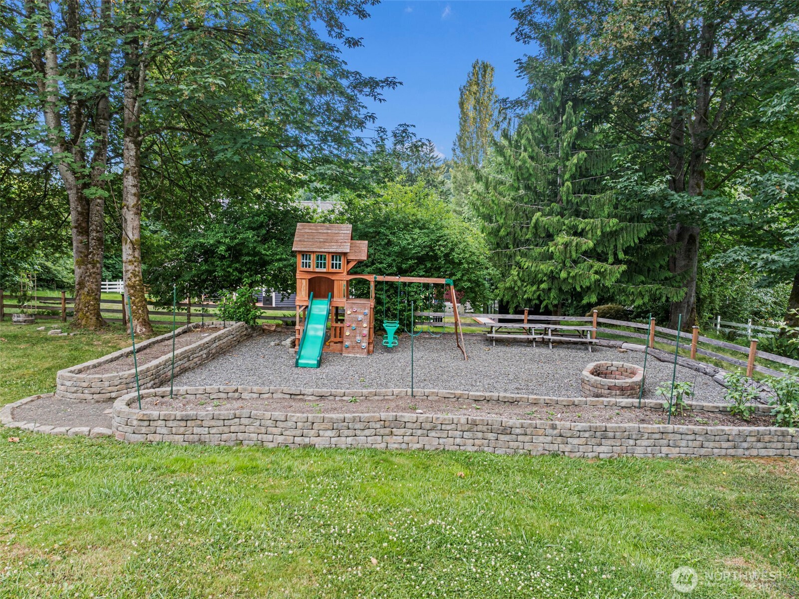 24810 Big Valley Road Property Photo 33