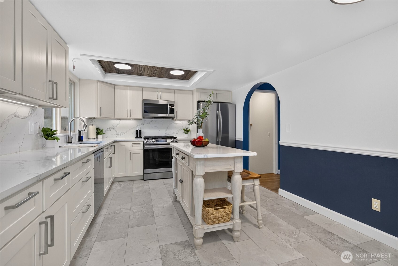 402 170th Place Property Photo 13