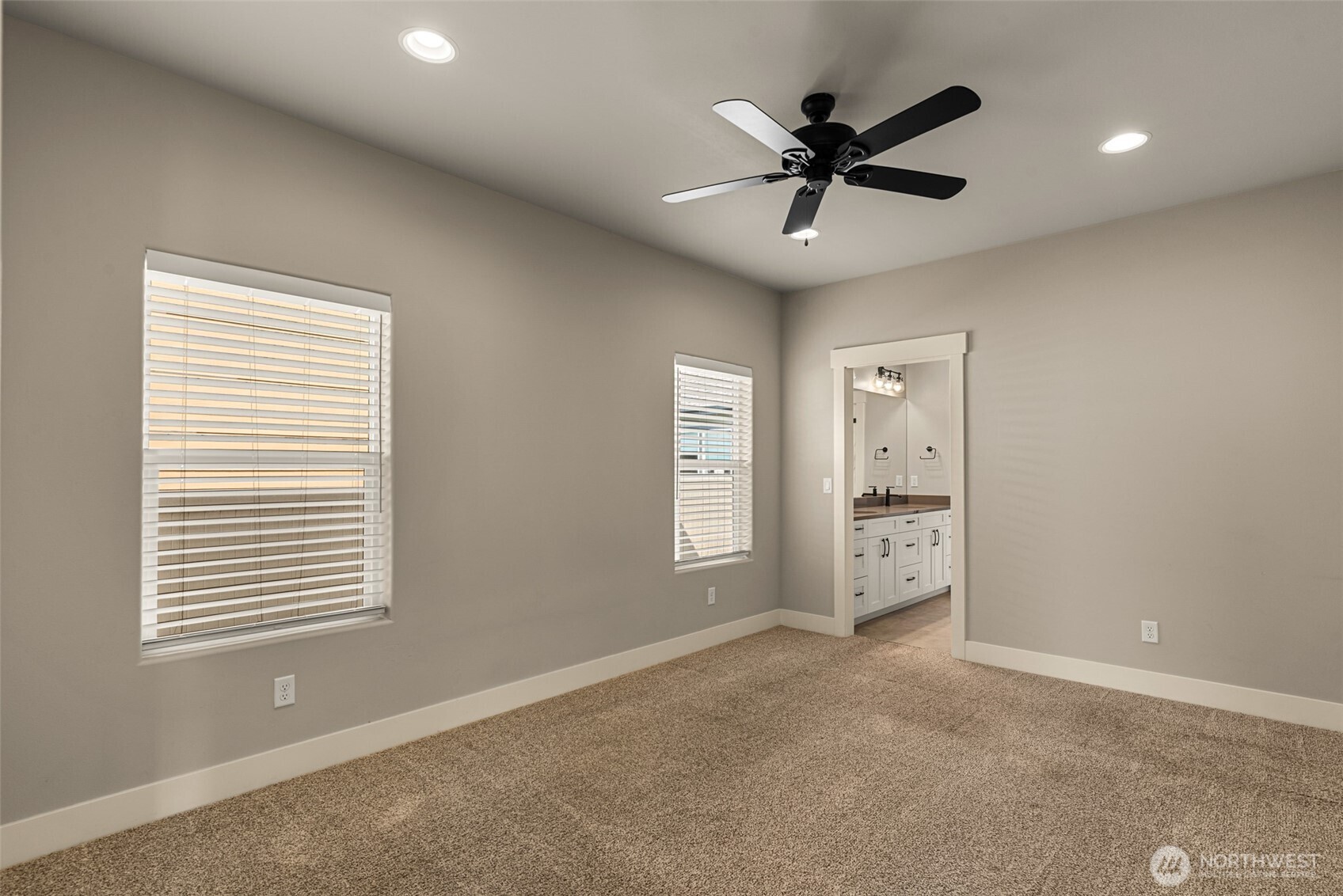 211 Solomon Loop Property Photo 16