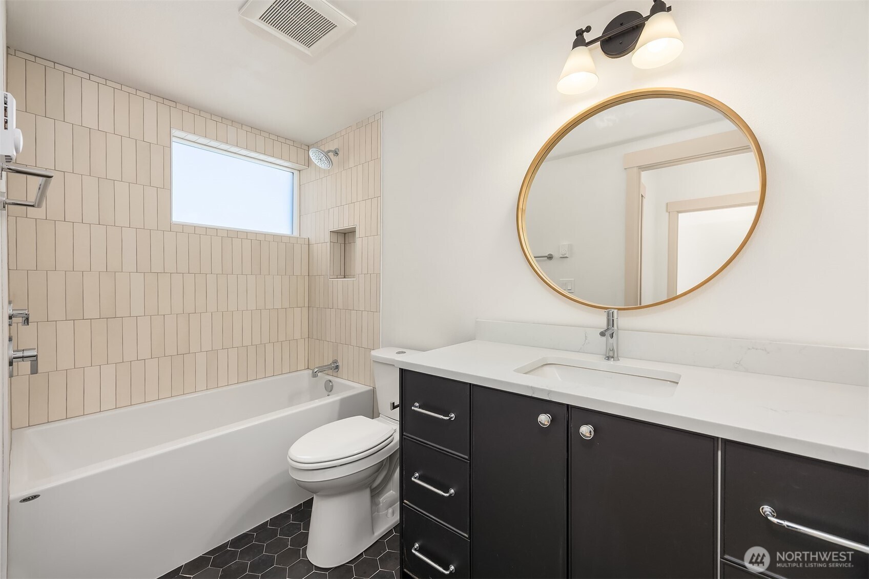 1257 Ne 100th Street Property Photo 8