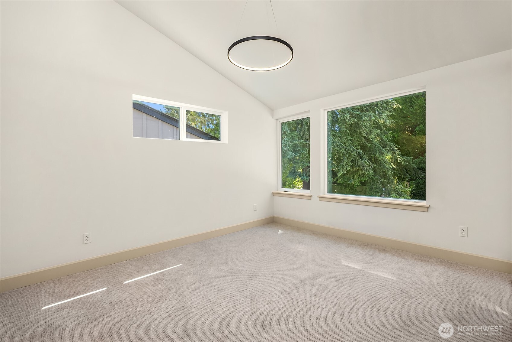 1257 Ne 100th Street Property Photo 12