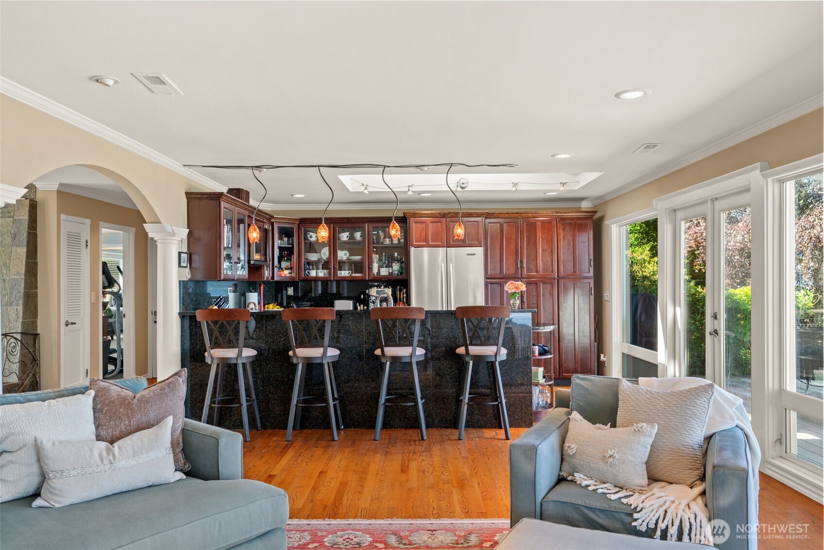 11912 Marine View Drive Property Photo 18