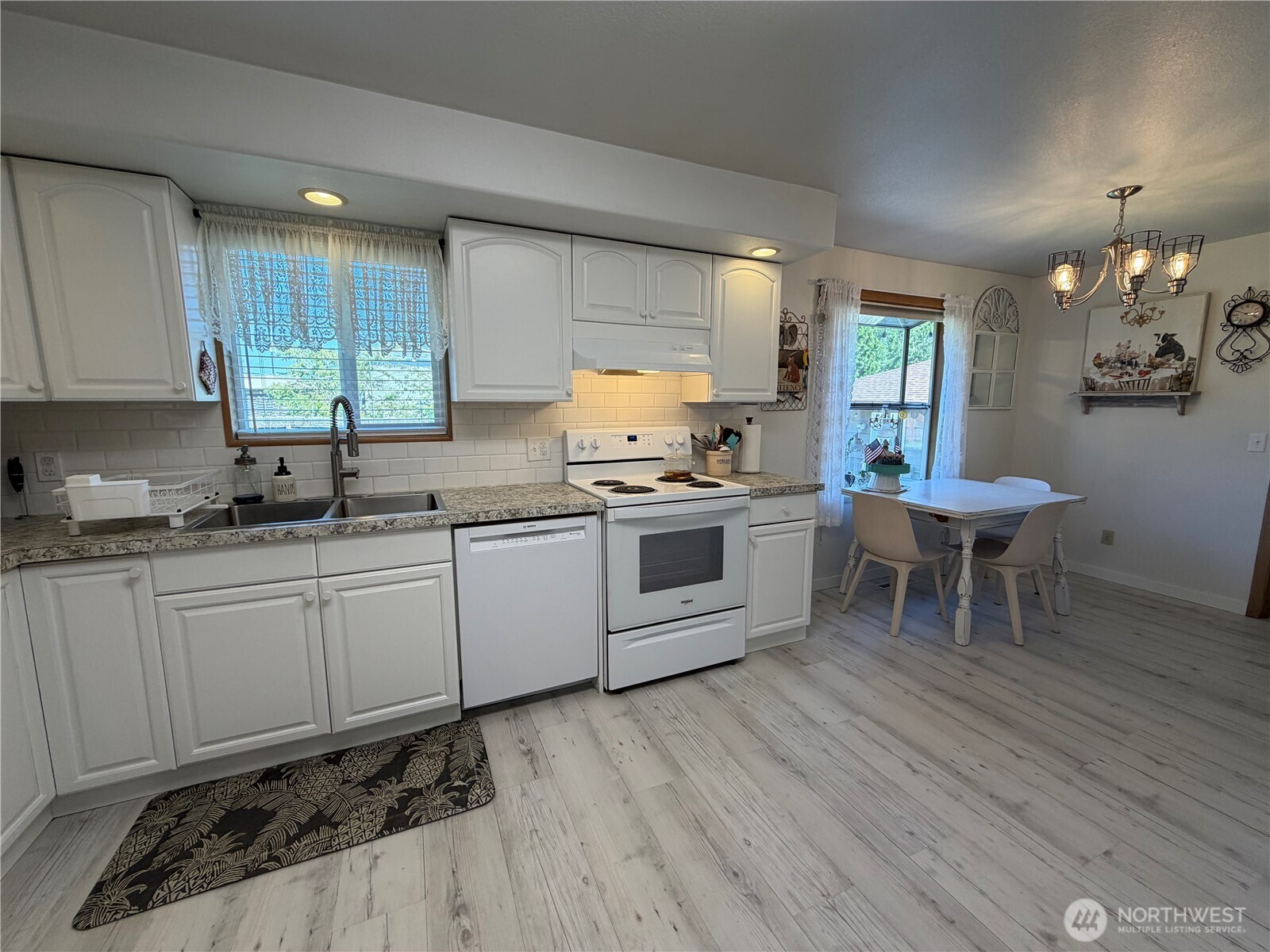 361 Second Avenue Property Photo 8
