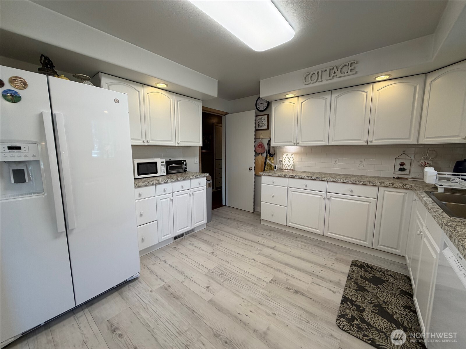361 Second Avenue Property Photo 9