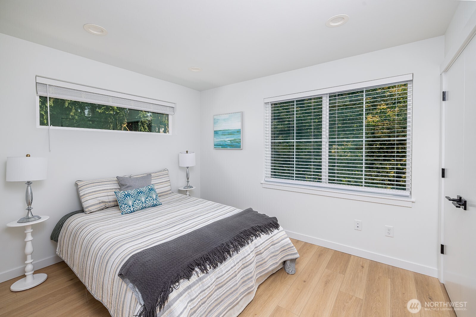 13730 Stone Avenue Property Photo 16