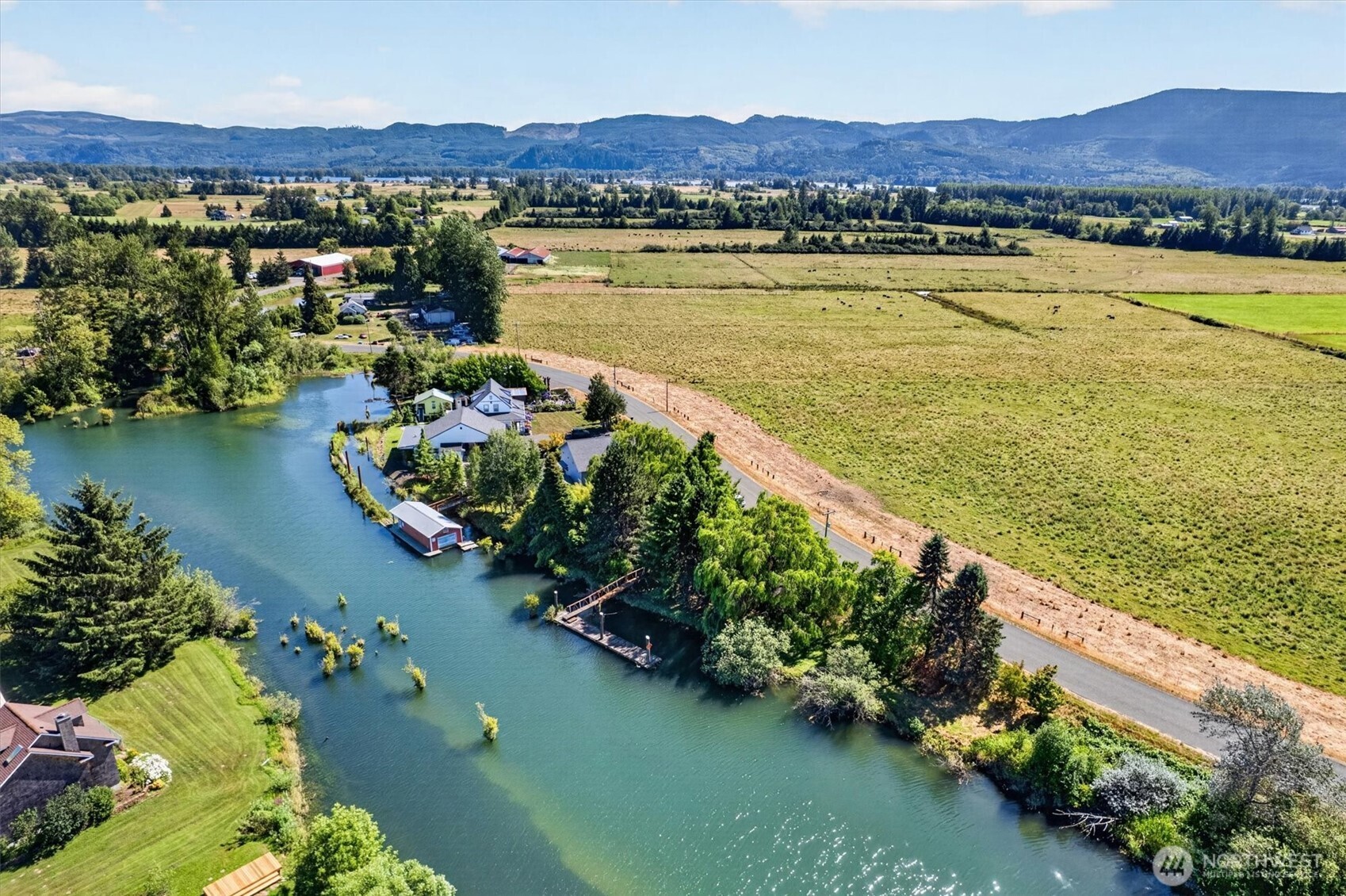 111 E Birnie Slough Road Property Photo 18