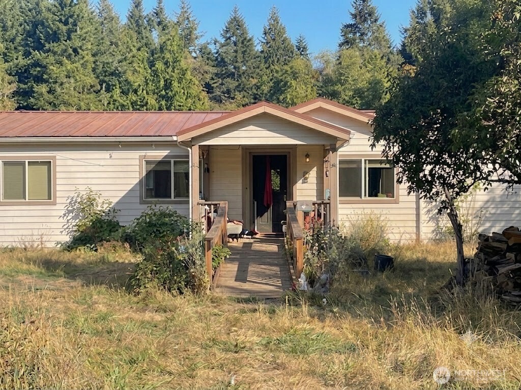 31 Spruce Lane Property Photo 2