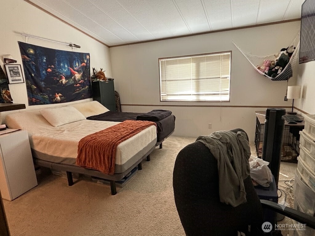 31 Spruce Lane Property Photo 12