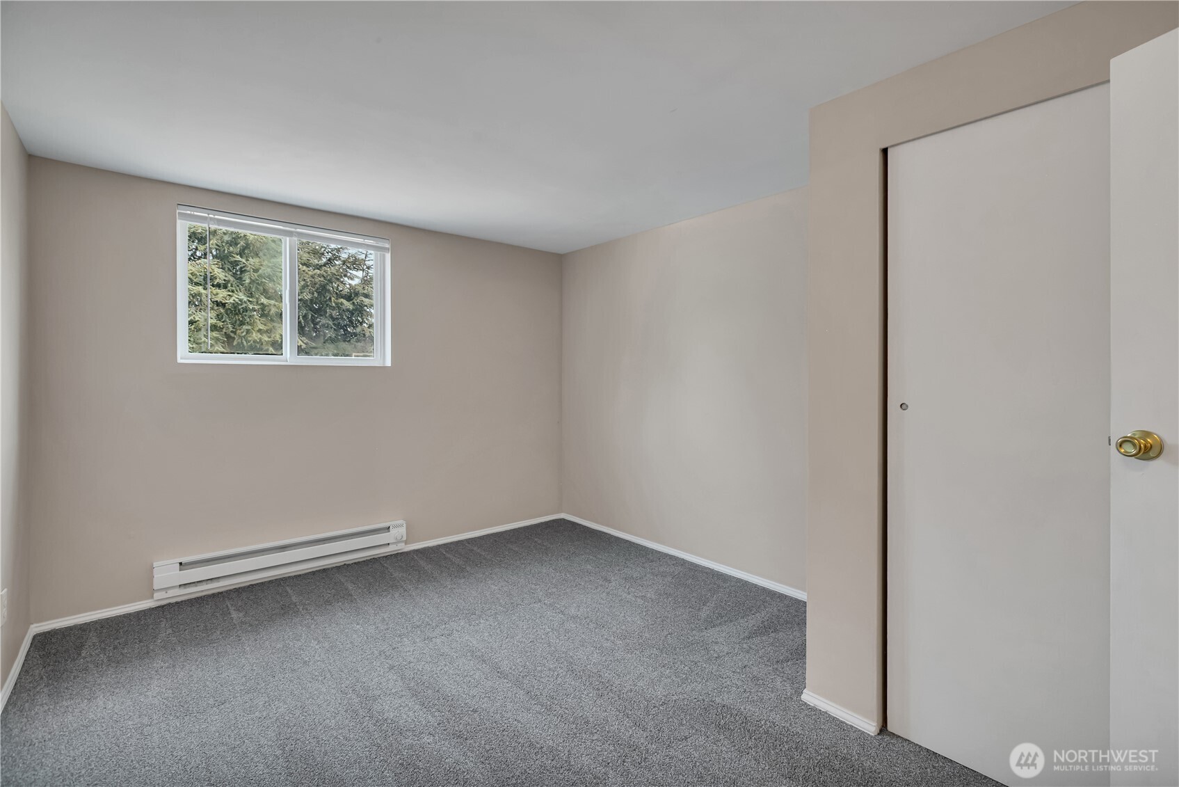 4613 S 125th Street Property Photo 16