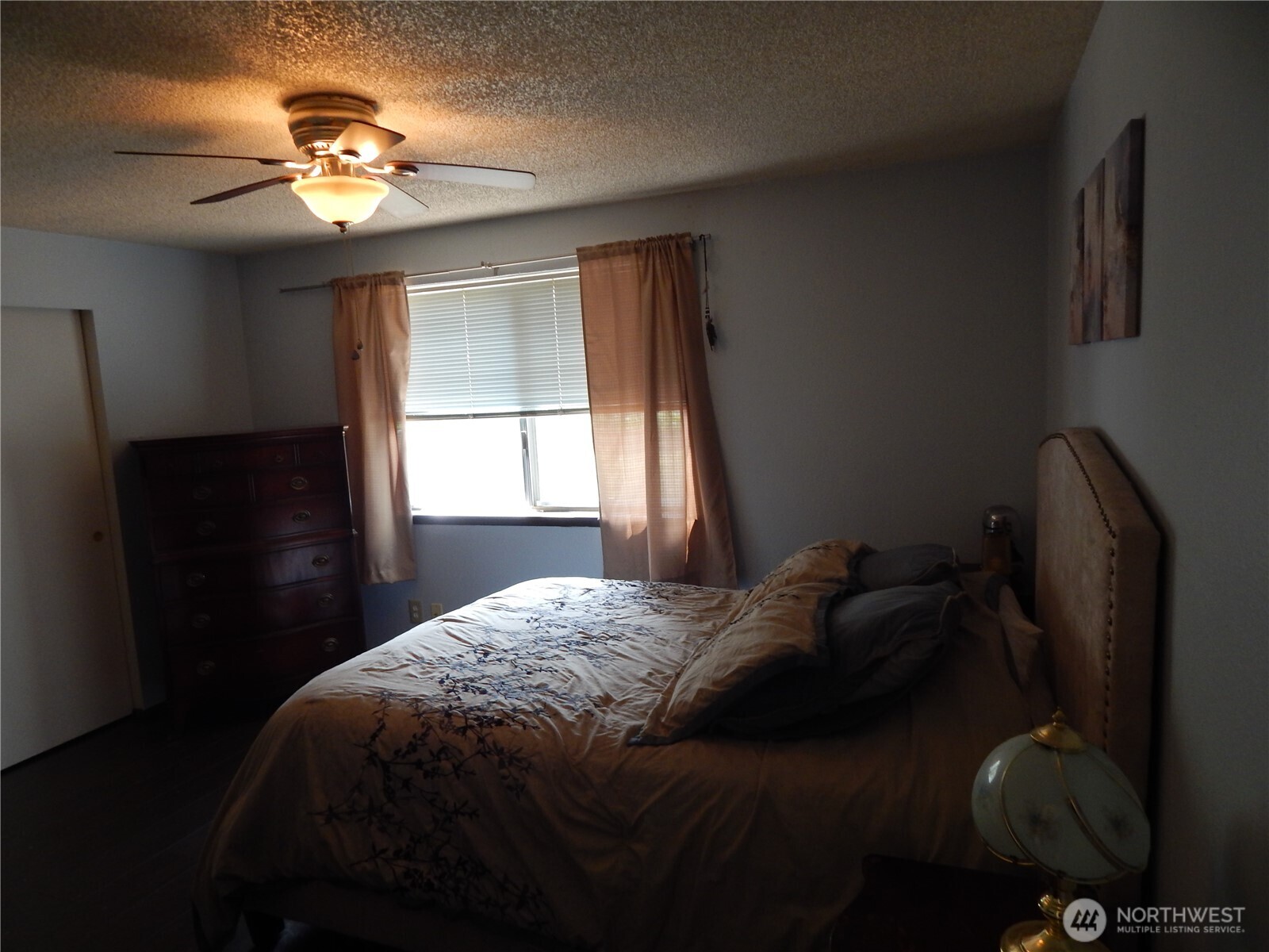 522 Penguin Court Property Photo 14