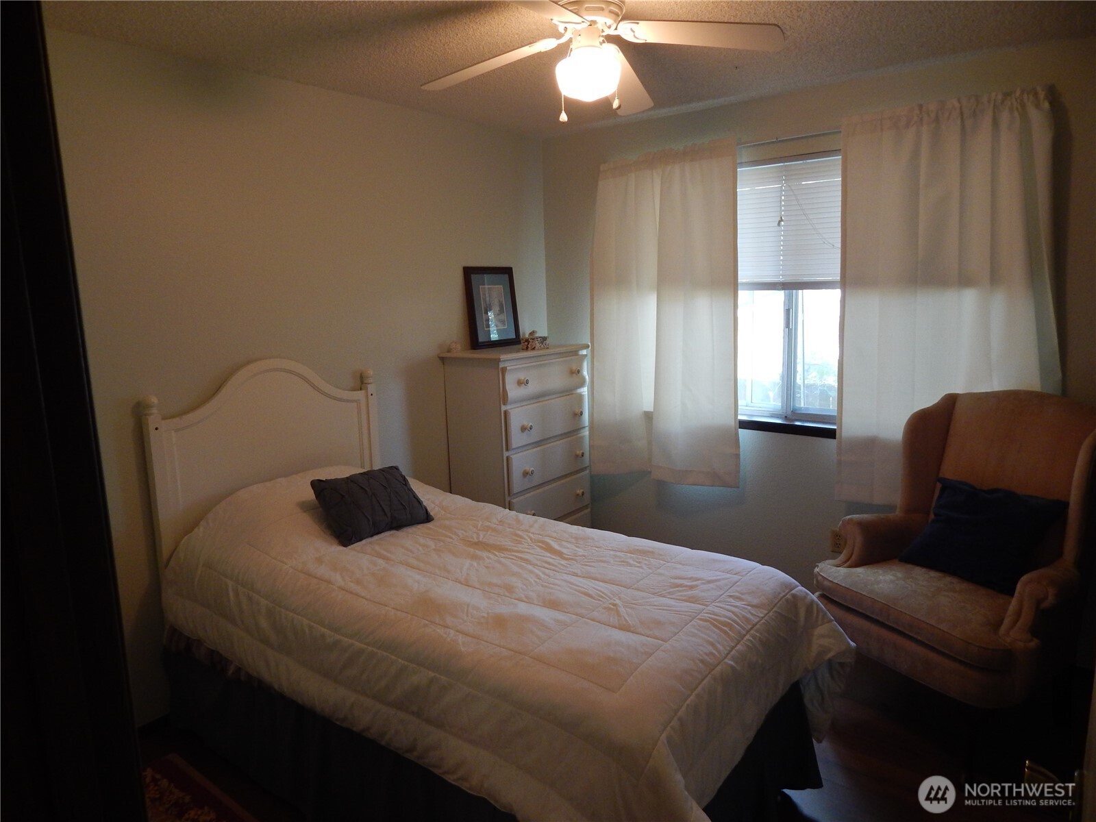522 Penguin Court Property Photo 19