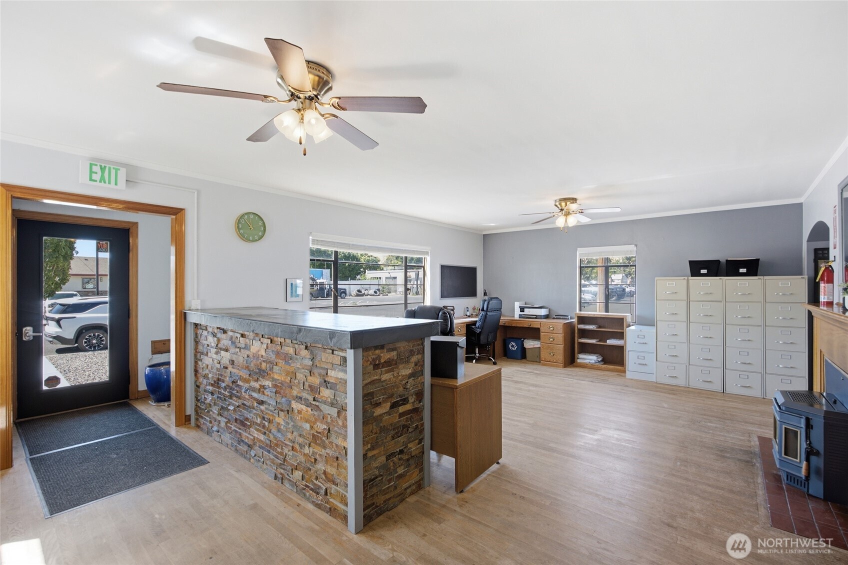 123 2nd Avenue Property Photo 6