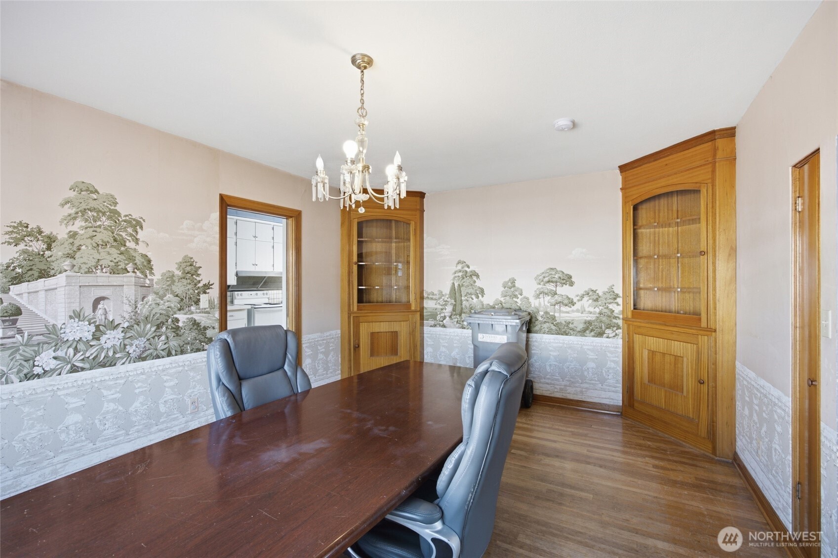 123 2nd Avenue Property Photo 9