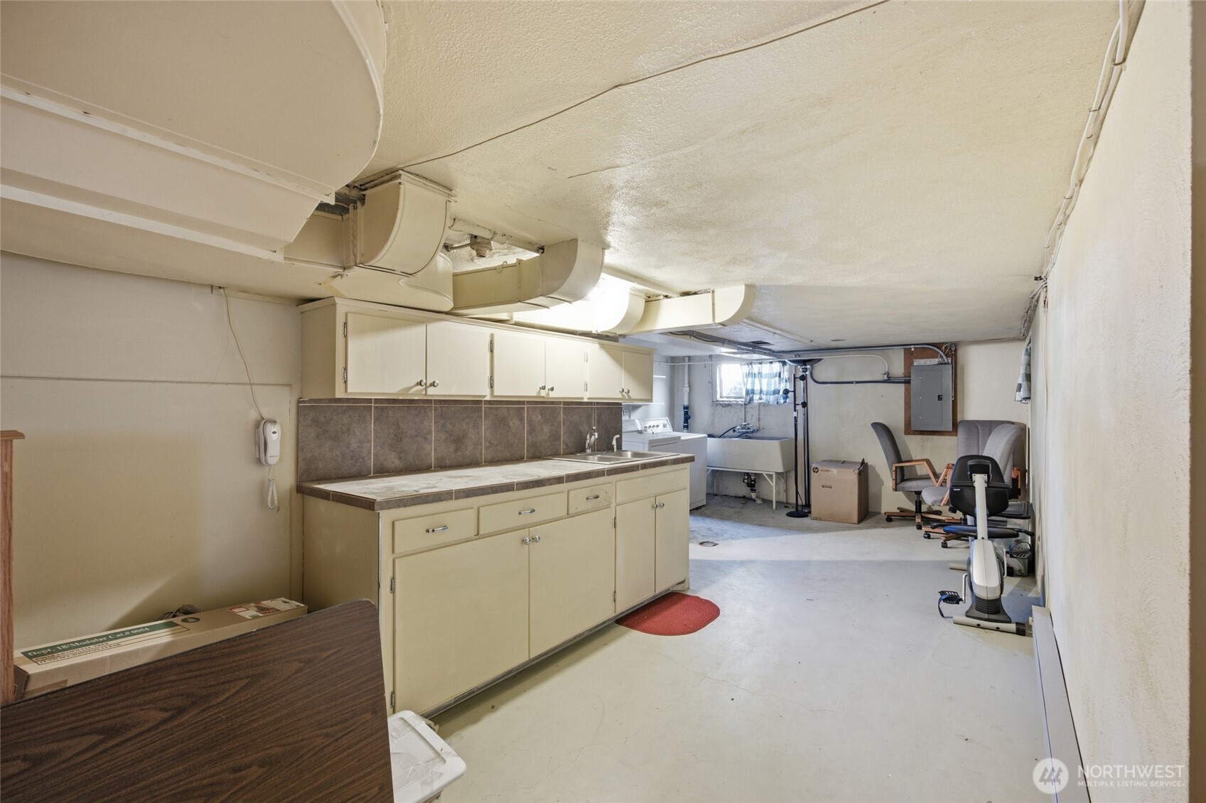 123 2nd Avenue Property Photo 24