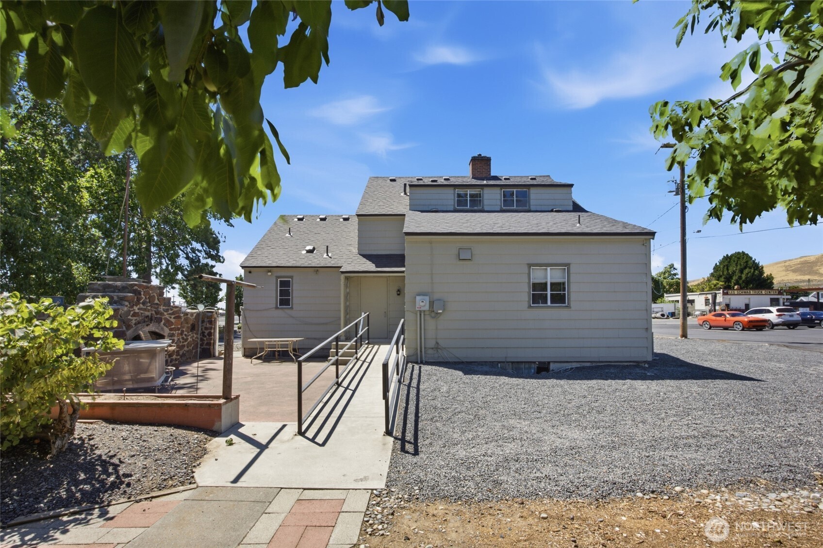 123 2nd Avenue Property Photo 30