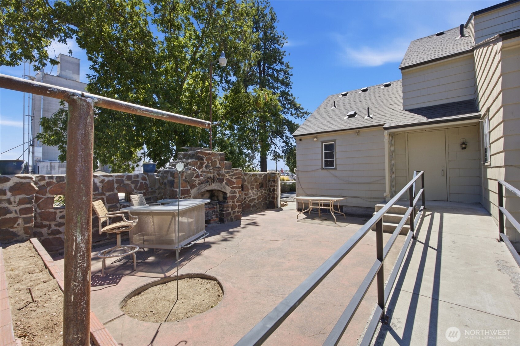 123 2nd Avenue Property Photo 33