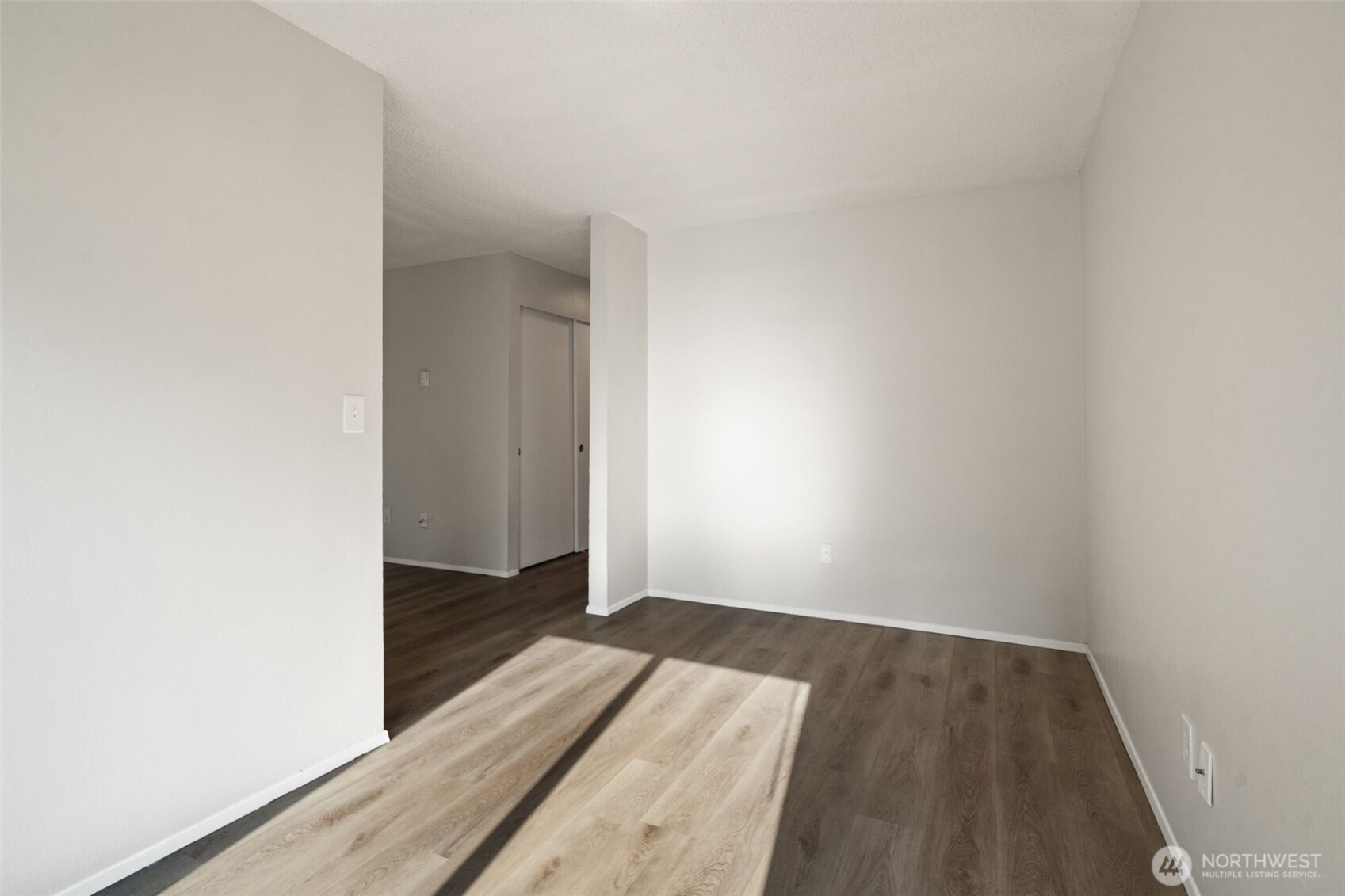 3905 N Highland Street Property Photo 18