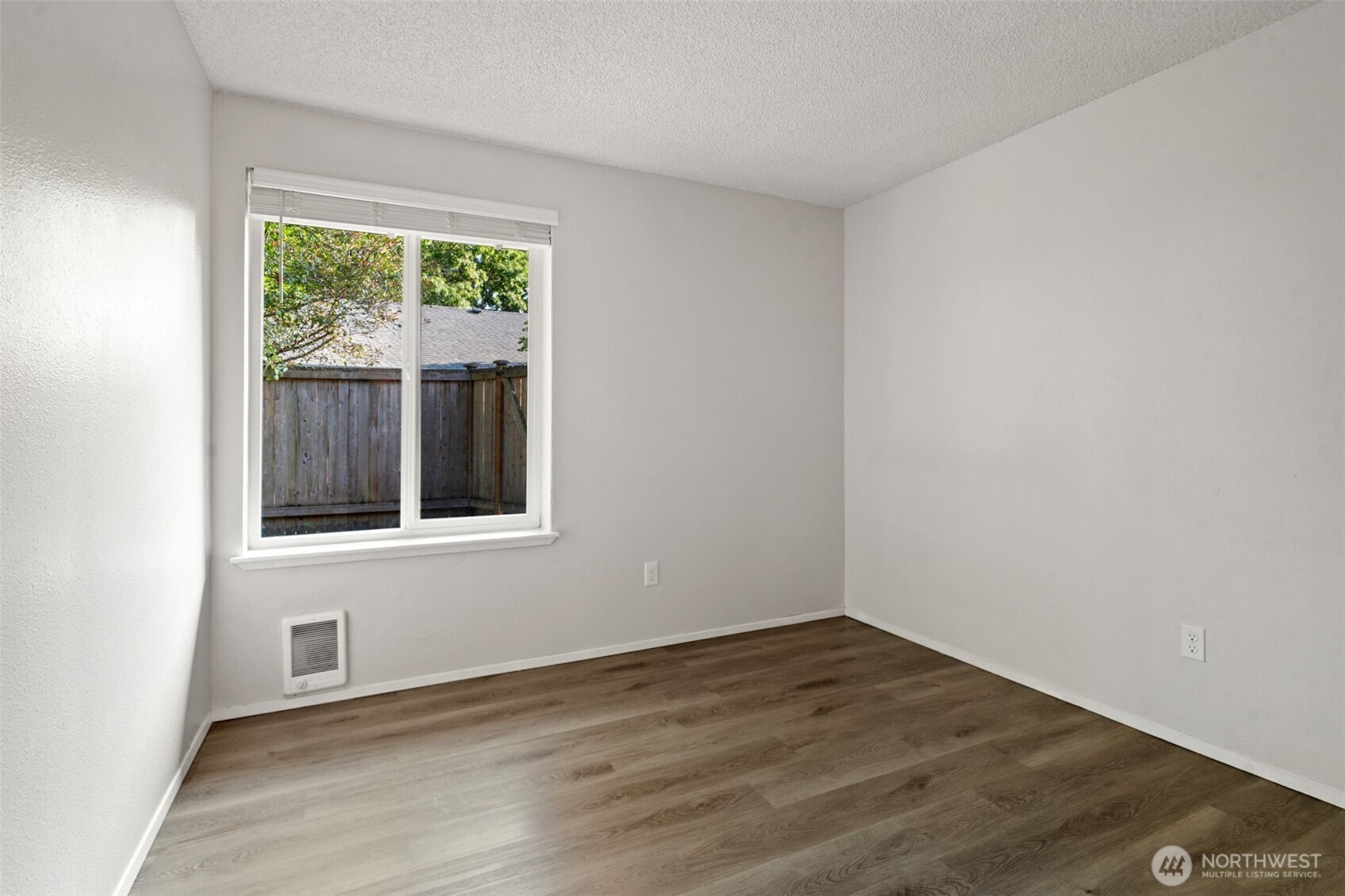3905 N Highland Street Property Photo 21