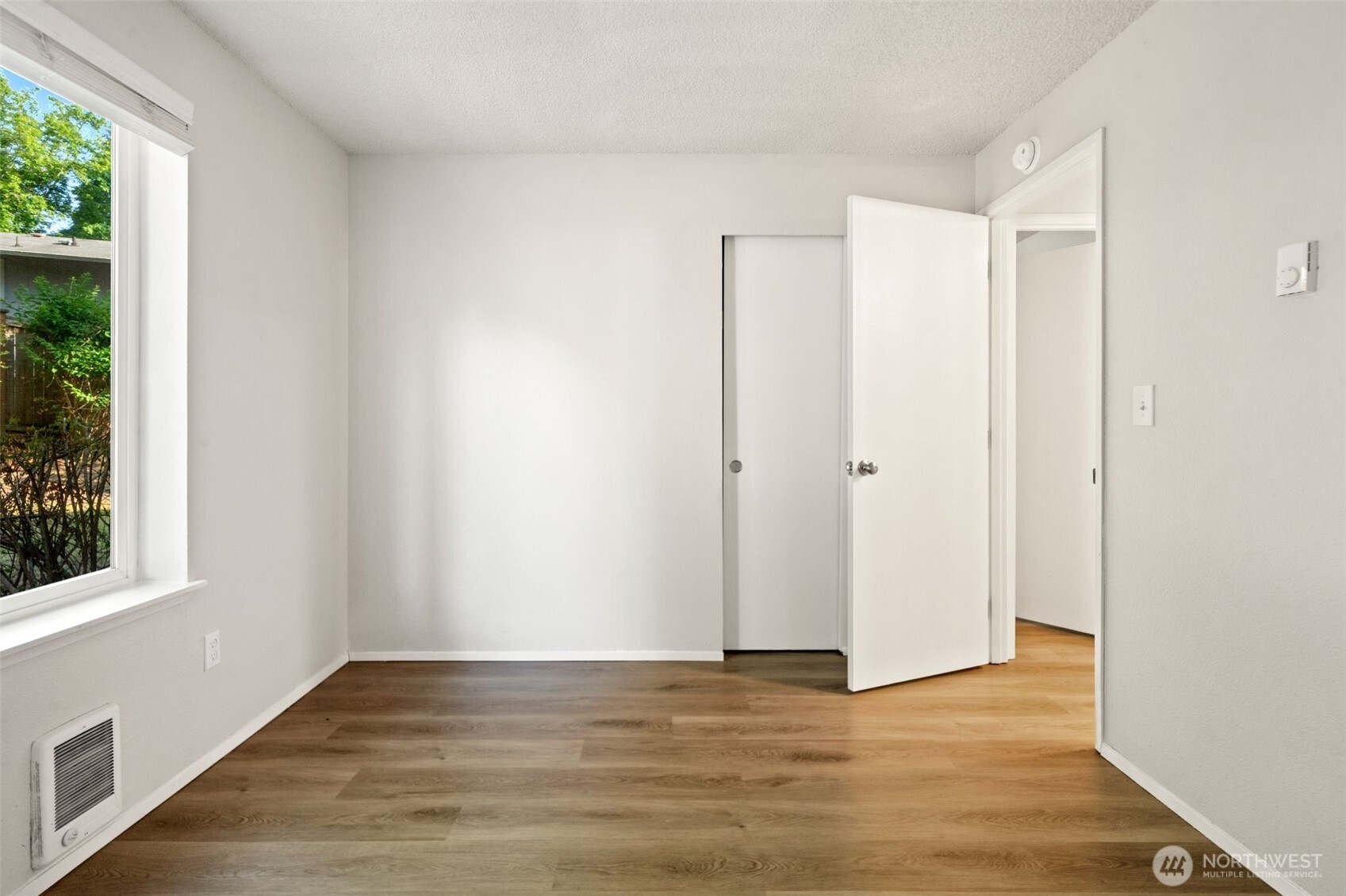 3905 N Highland Street Property Photo 24