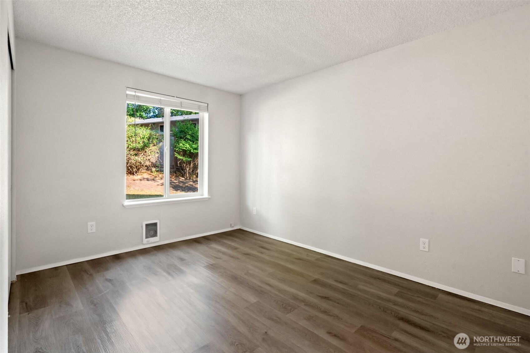 3905 N Highland Street Property Photo 25