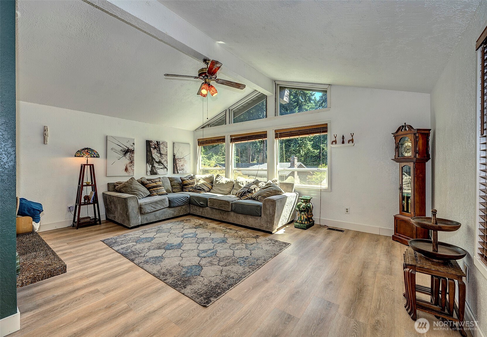 21220 Shell Valley Road Property Photo 10
