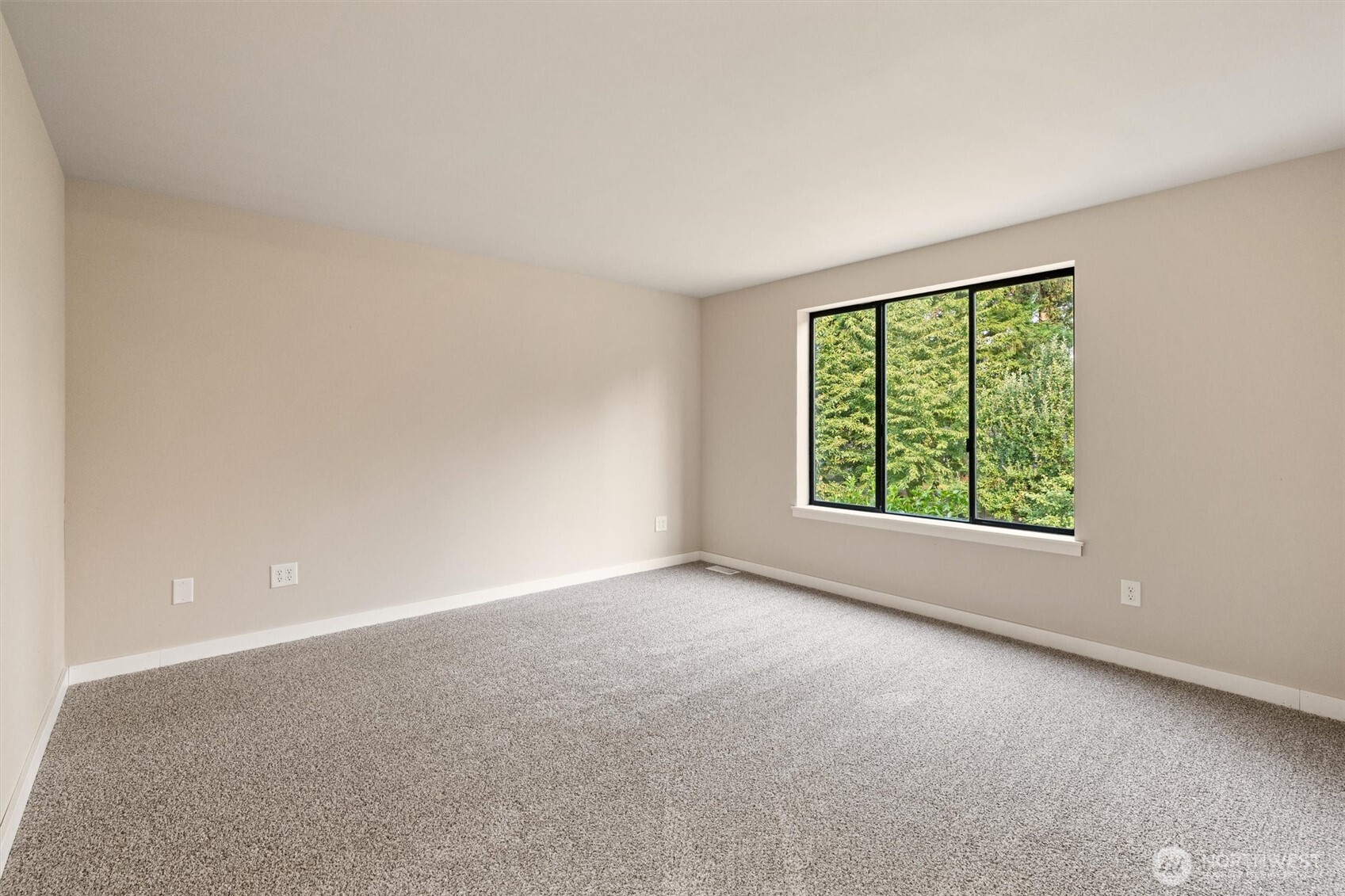 703 Salmon Run Street Property Photo 12
