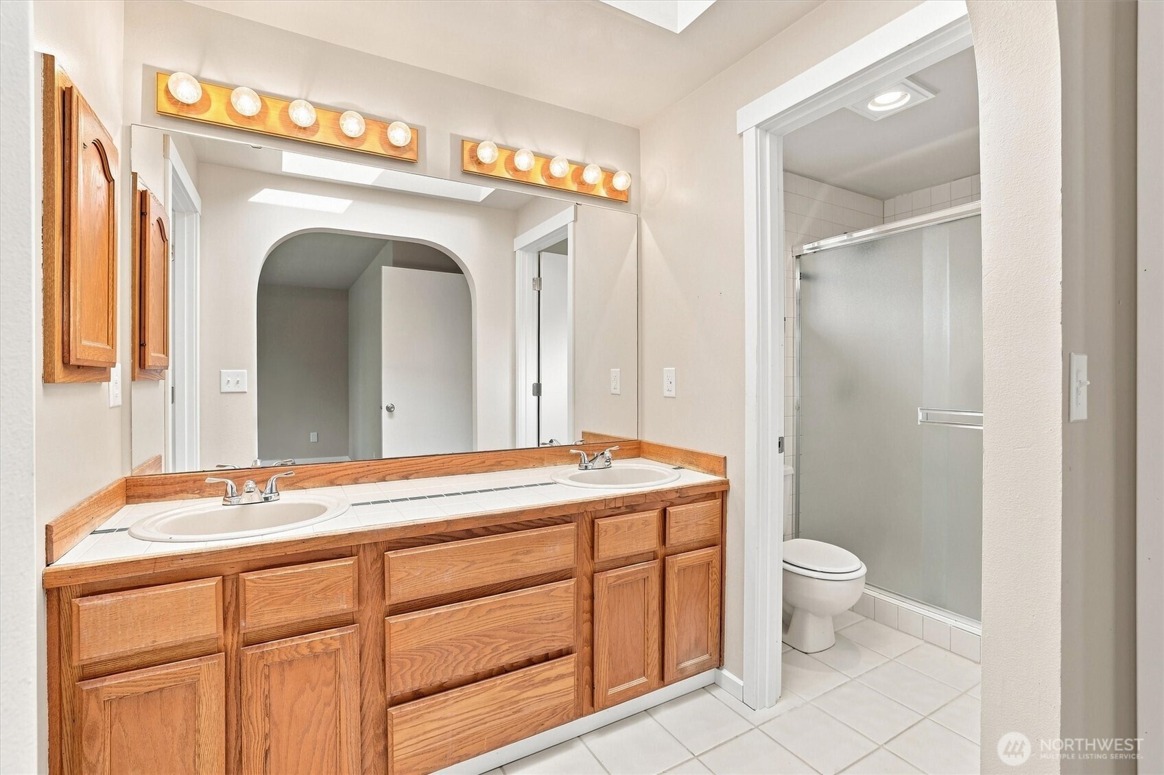 703 Salmon Run Street Property Photo 14