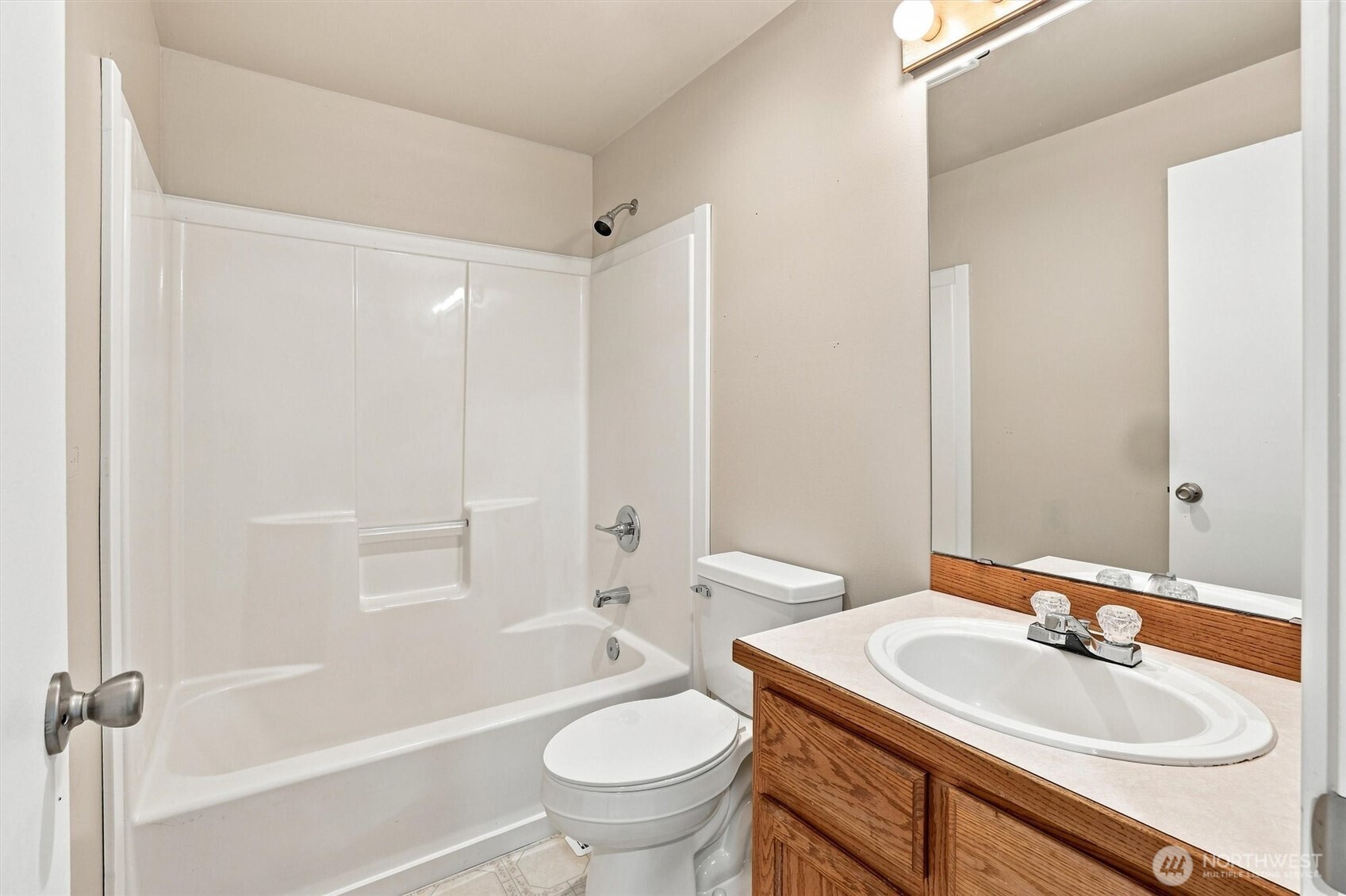 703 Salmon Run Street Property Photo 19