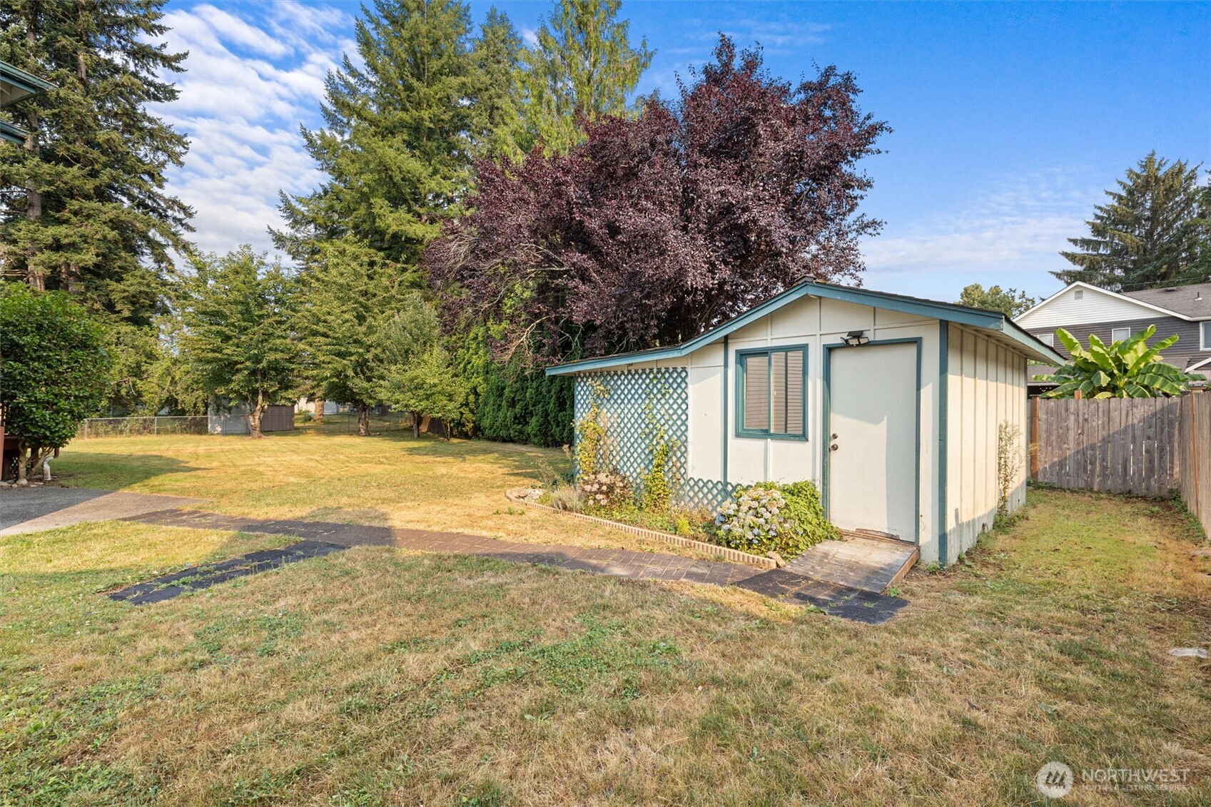 703 Salmon Run Street Property Photo 24