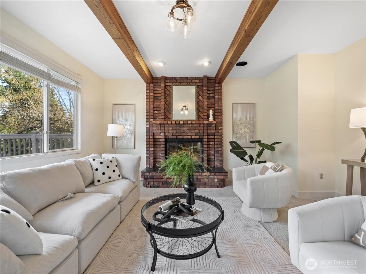 14823 164th Place Property Photo 13