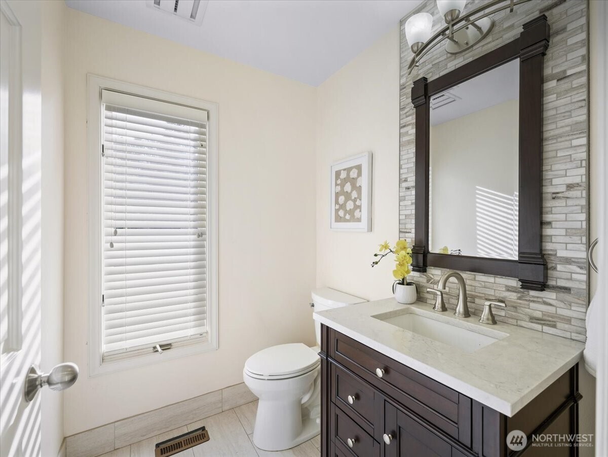 14823 164th Place Property Photo 16