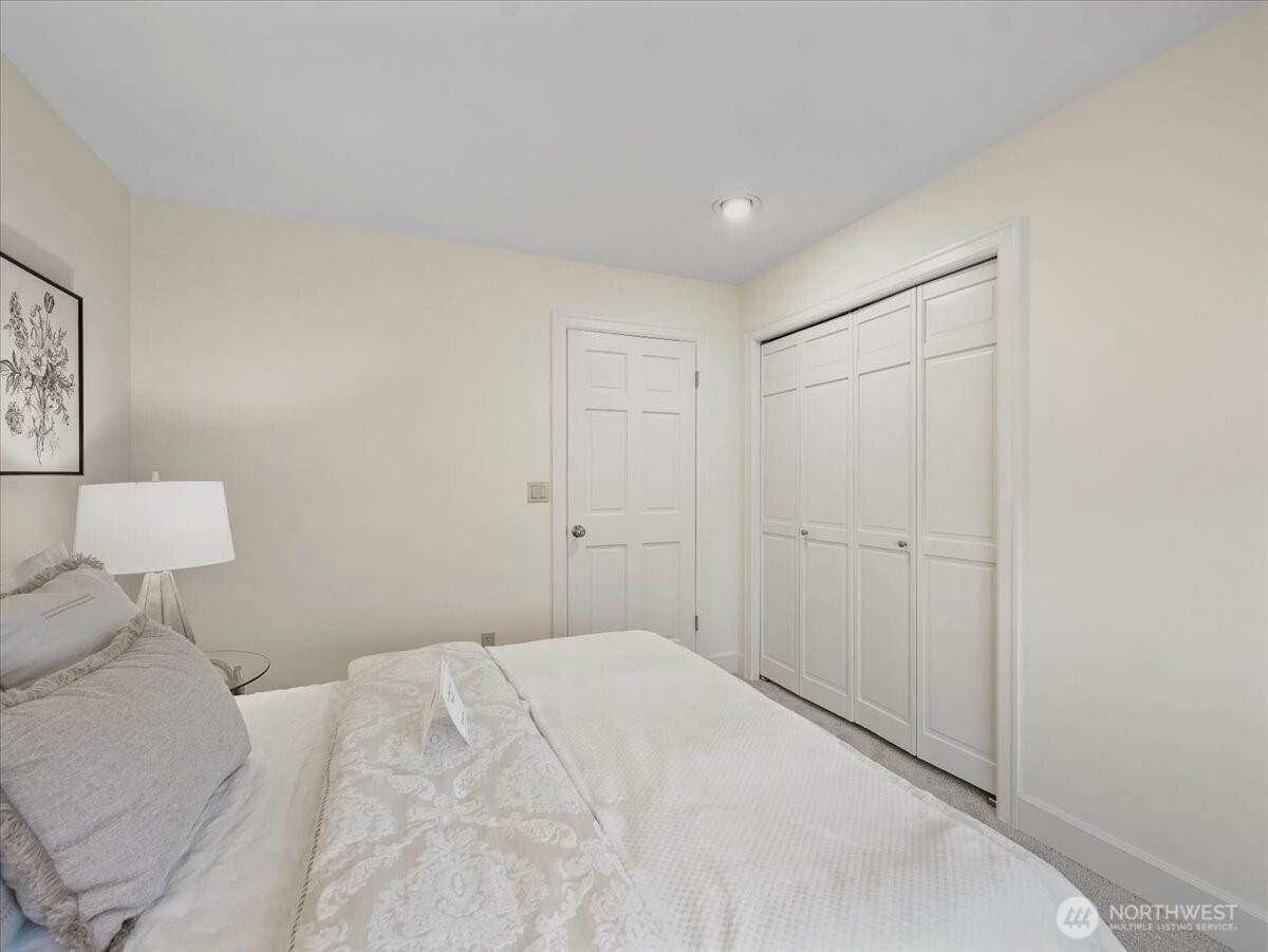 14823 164th Place Property Photo 32