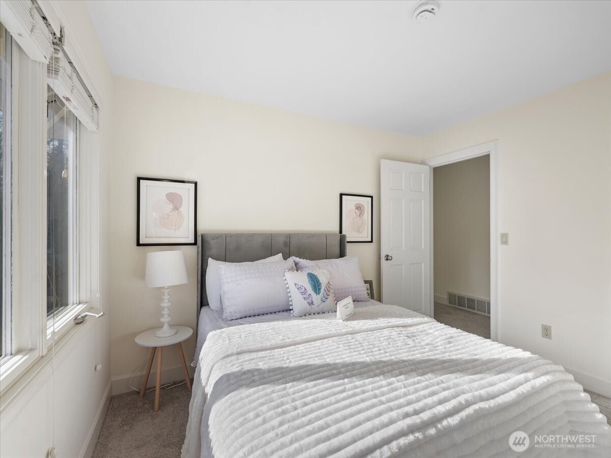 14823 164th Place Property Photo 34