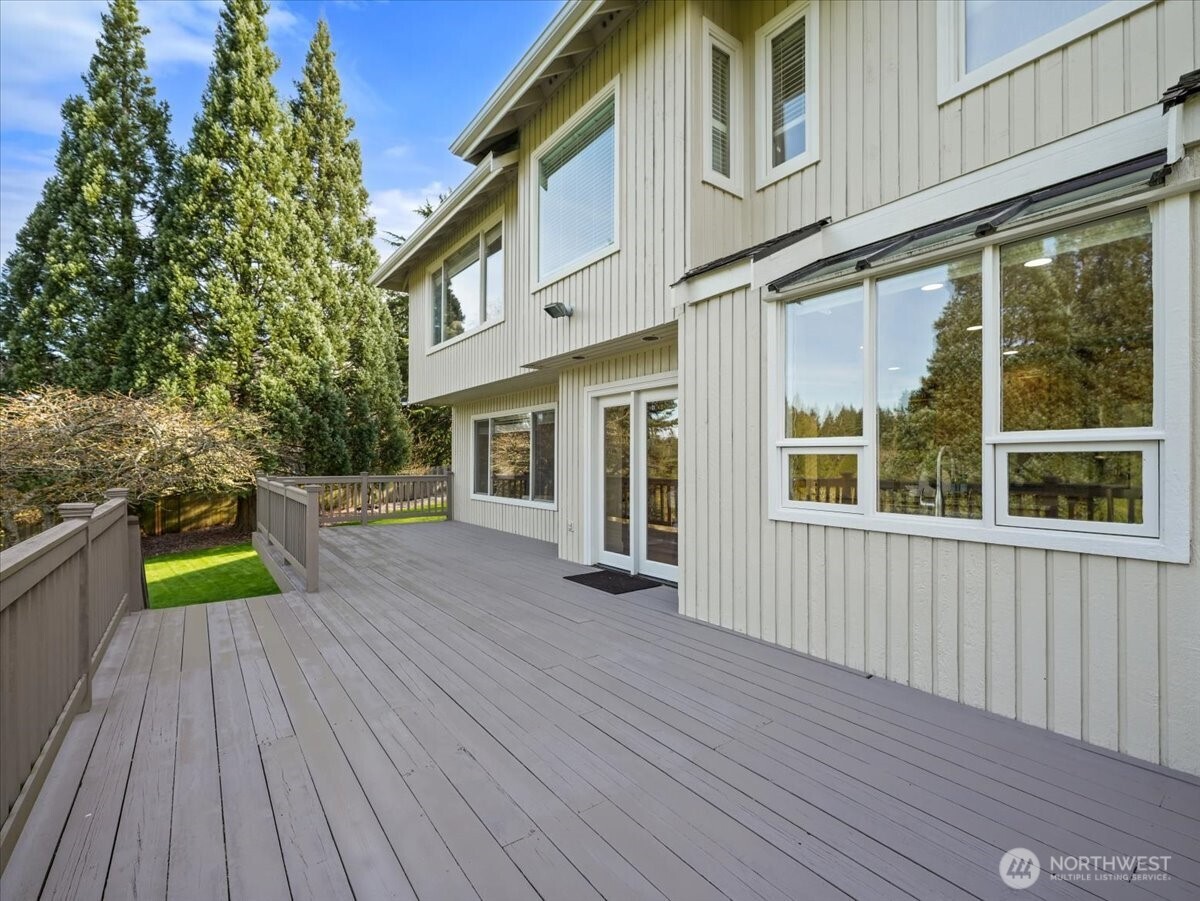 14823 164th Place Property Photo 37