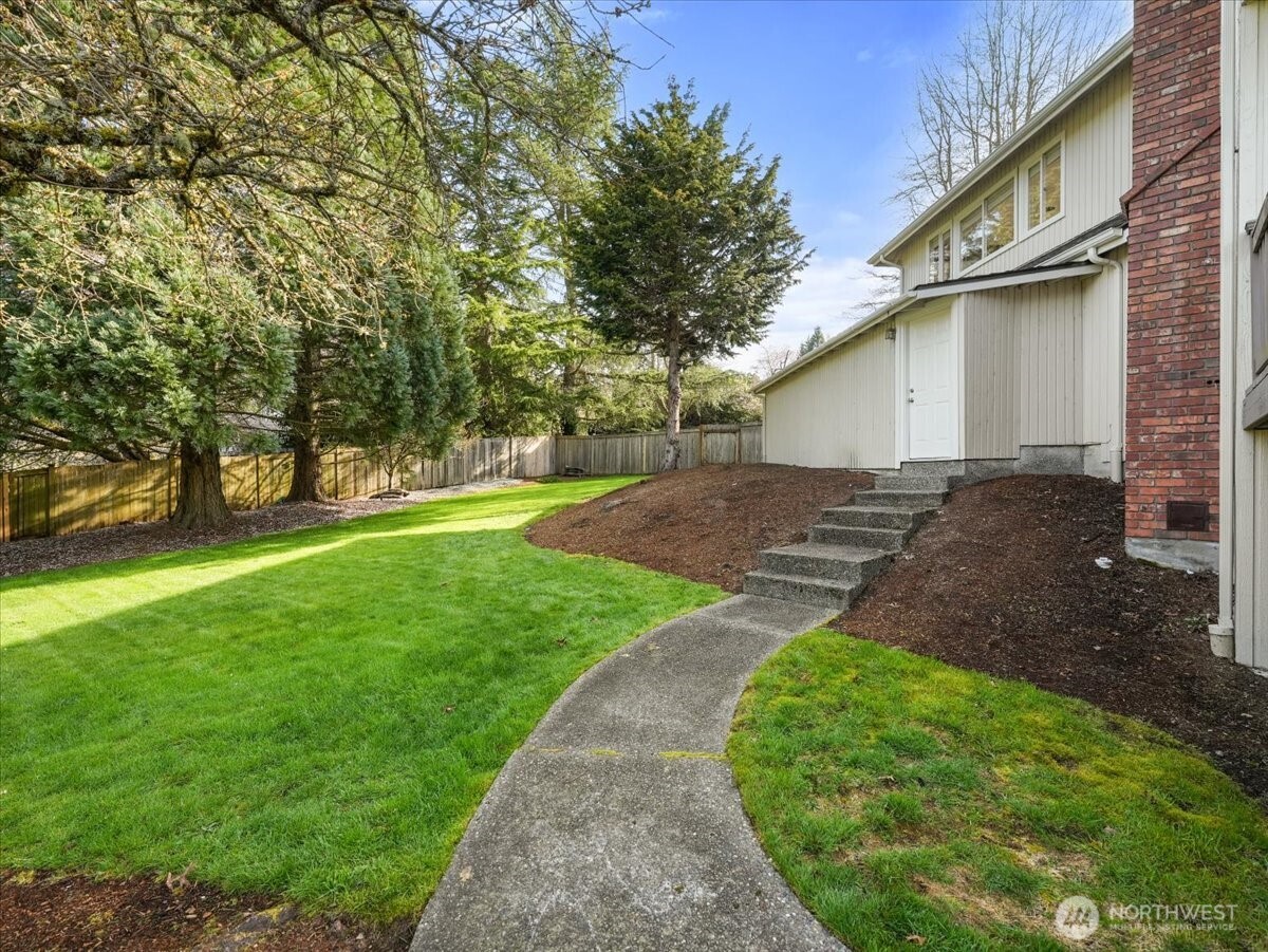 14823 164th Place Property Photo 38