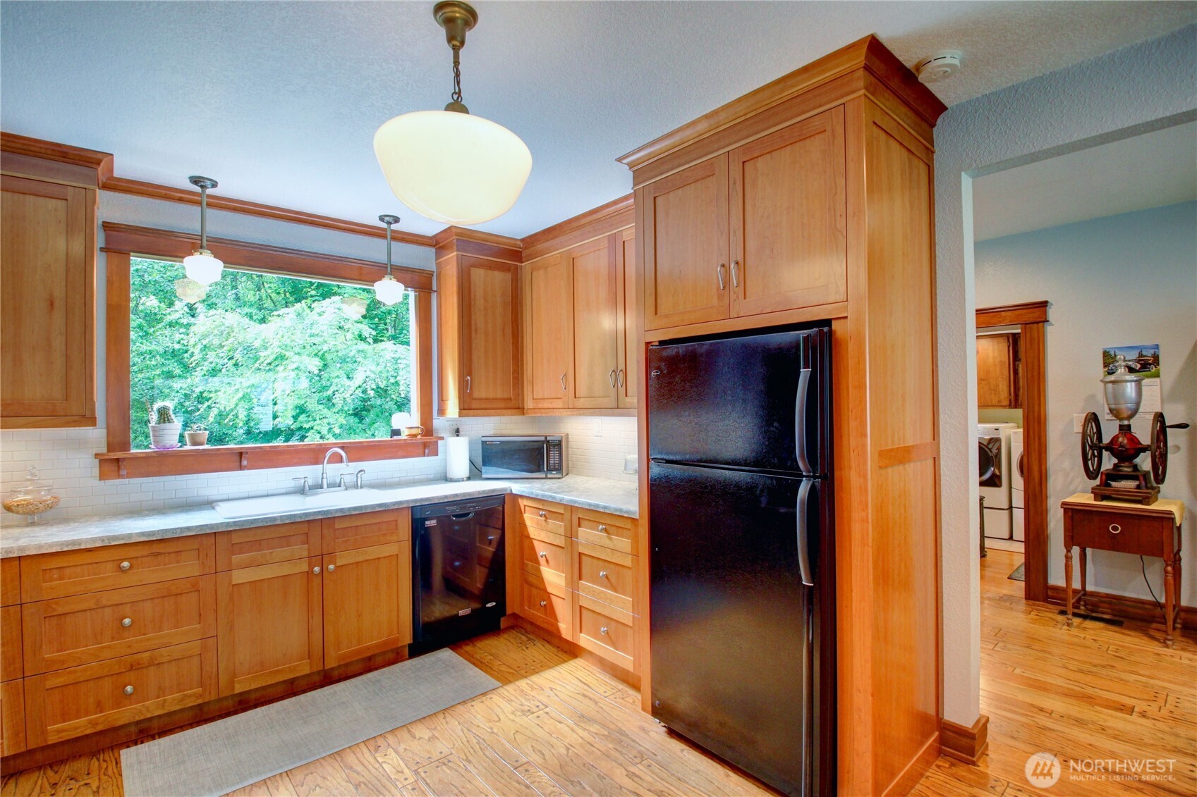 2909 Overpass Road Property Photo 19