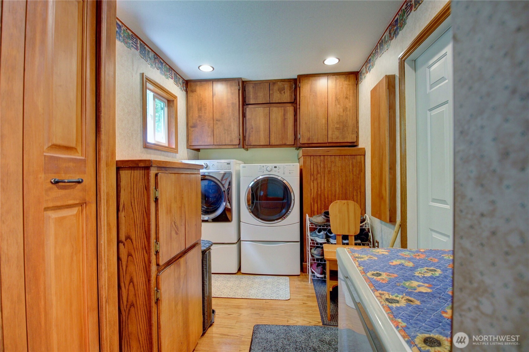 2909 Overpass Road Property Photo 22