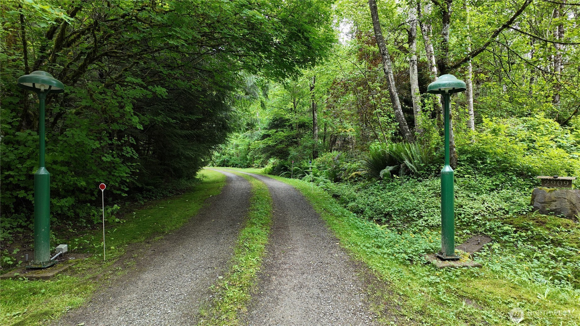 2909 Overpass Road Property Photo 39
