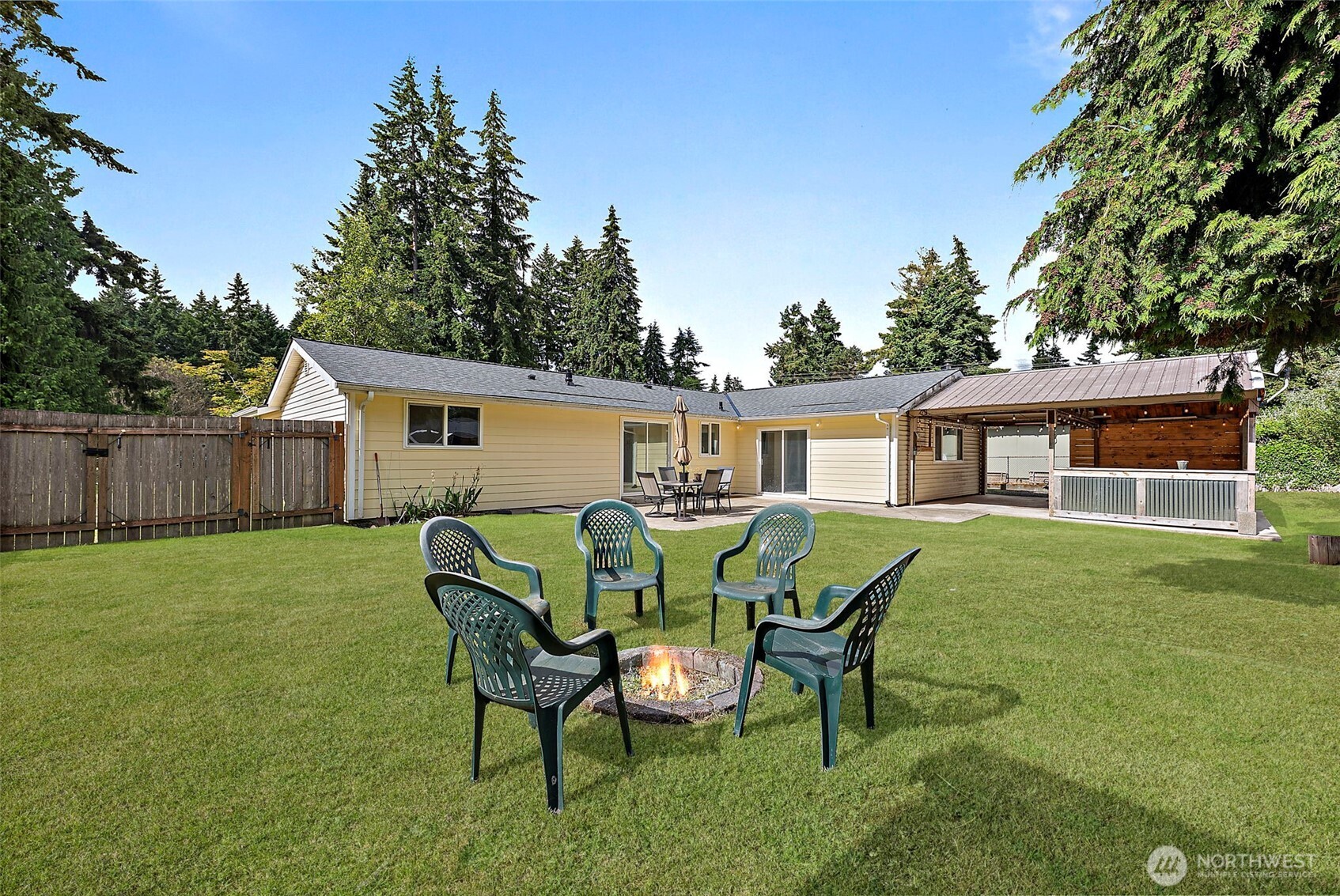 12607 136th Street Property Photo 6