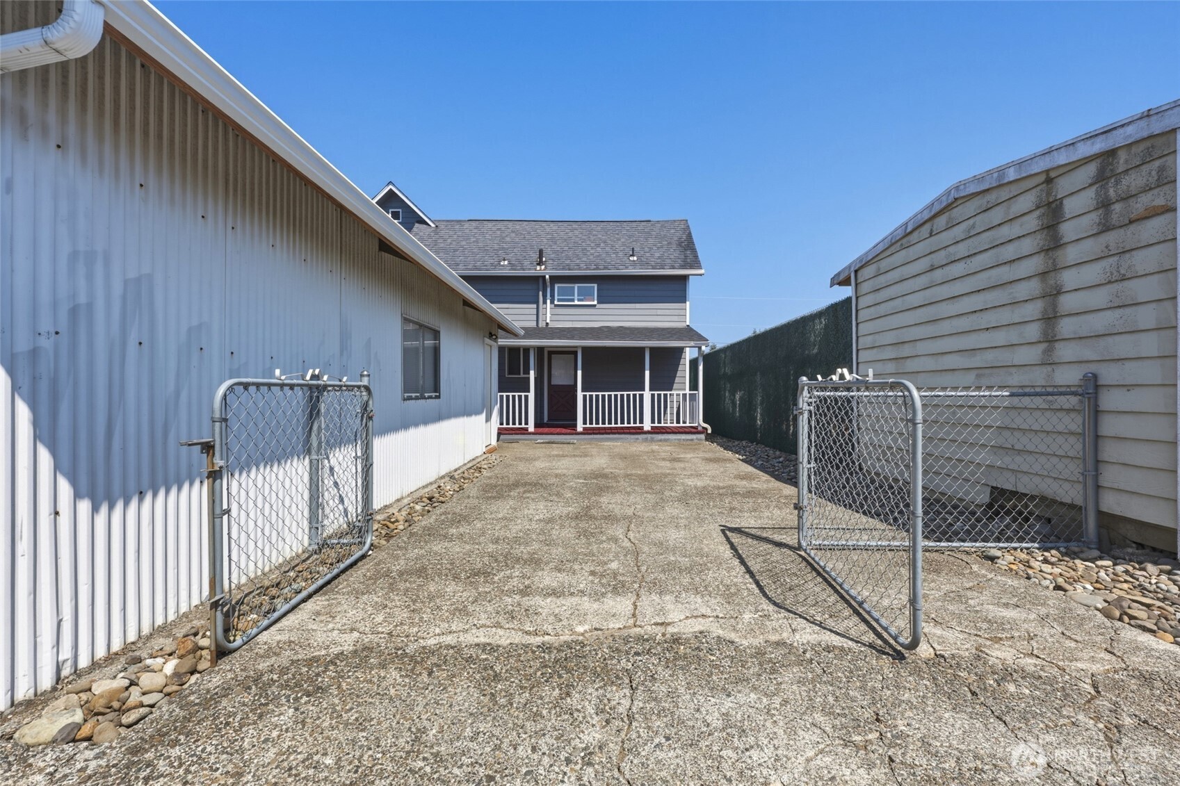 1120 3rd Street Property Photo 37