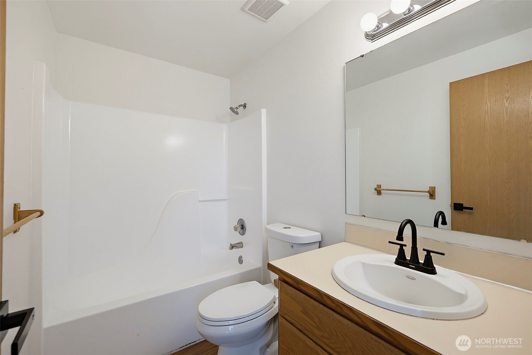 15012 2nd Avenue Property Photo 21