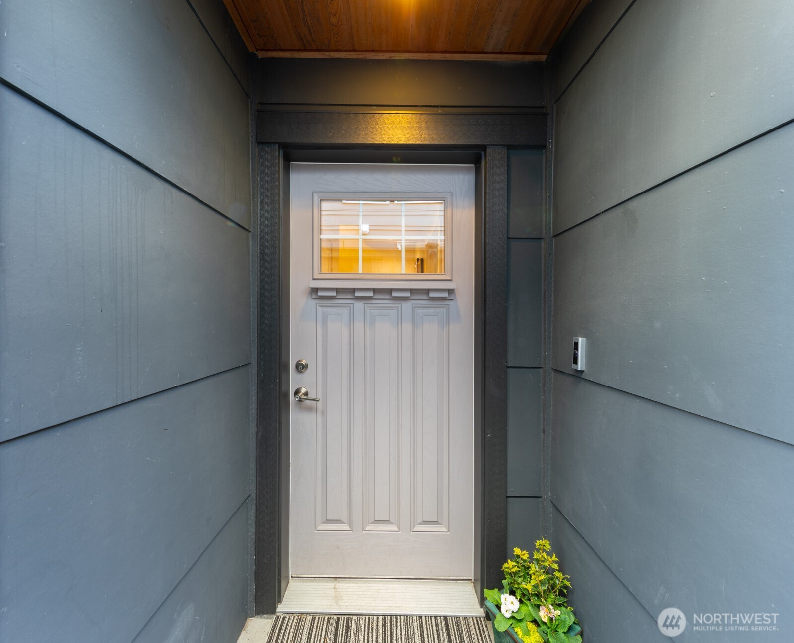 4507 Linden Avenue A Property Photo 6