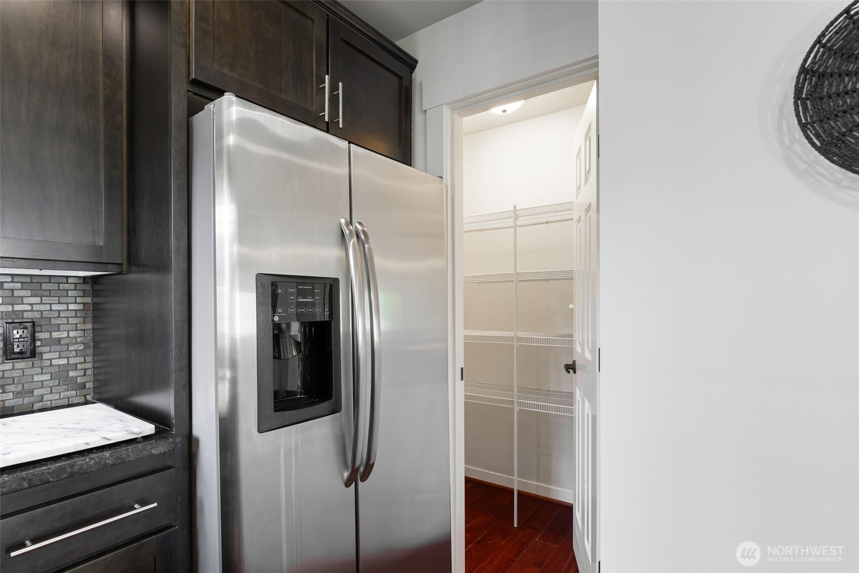 4507 Linden Avenue A Property Photo 13